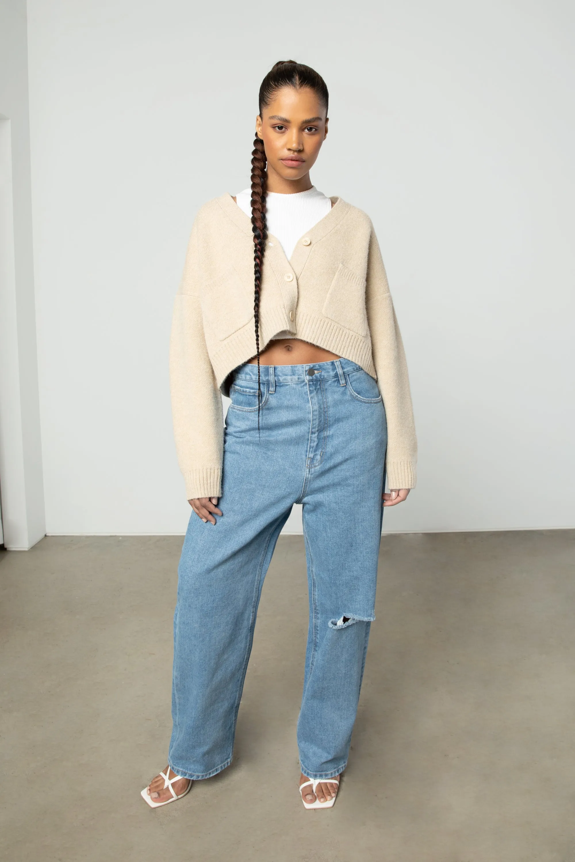 OVERSIZED CROPPED CARDIGAN