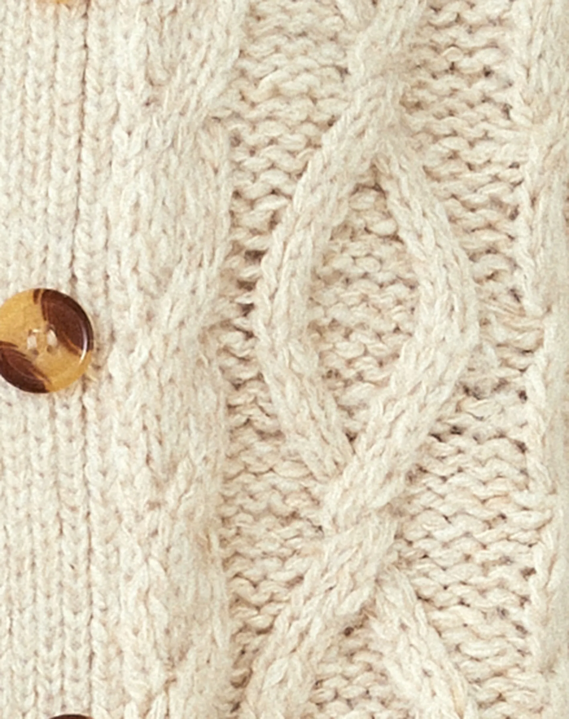 Triny Cardigan in Cable Knit Oatmeal