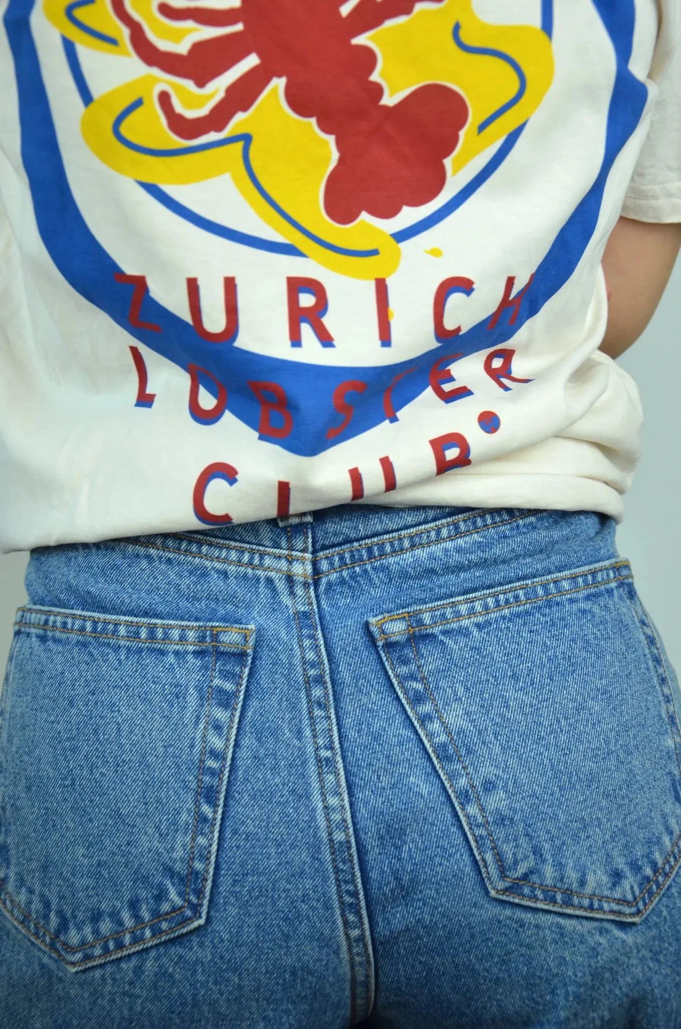 unisex t-shirt - zurich lobster club