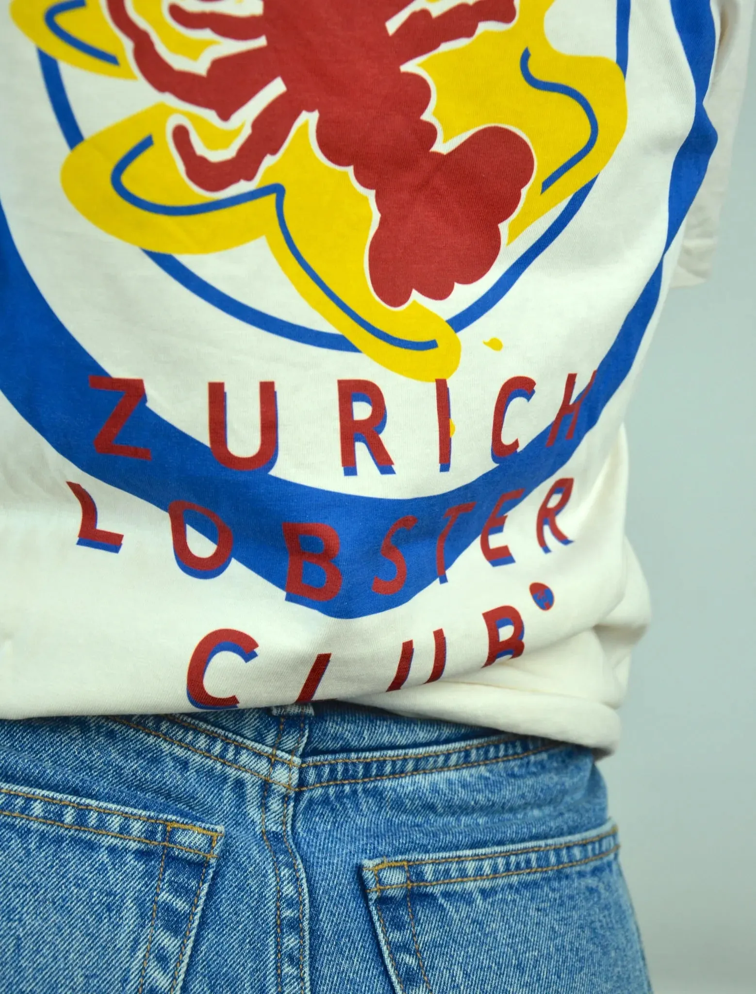 unisex t-shirt - zurich lobster club